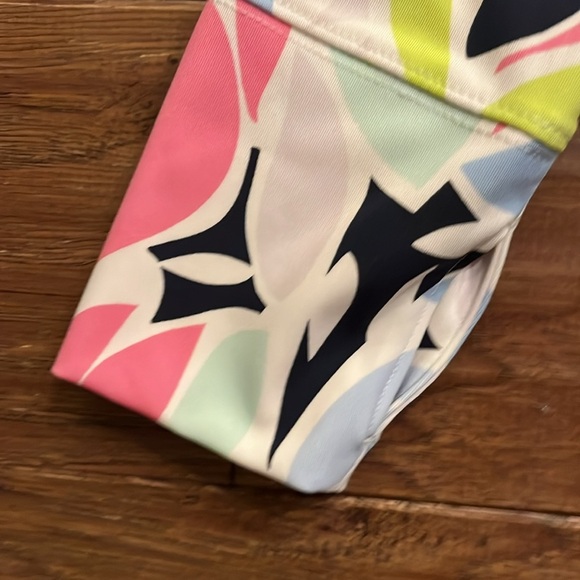 Tommy Bahama UPF 50 Floral Print Long Sleeve 1/4 Zip Golf Top Size XS - Picture 7 of 9